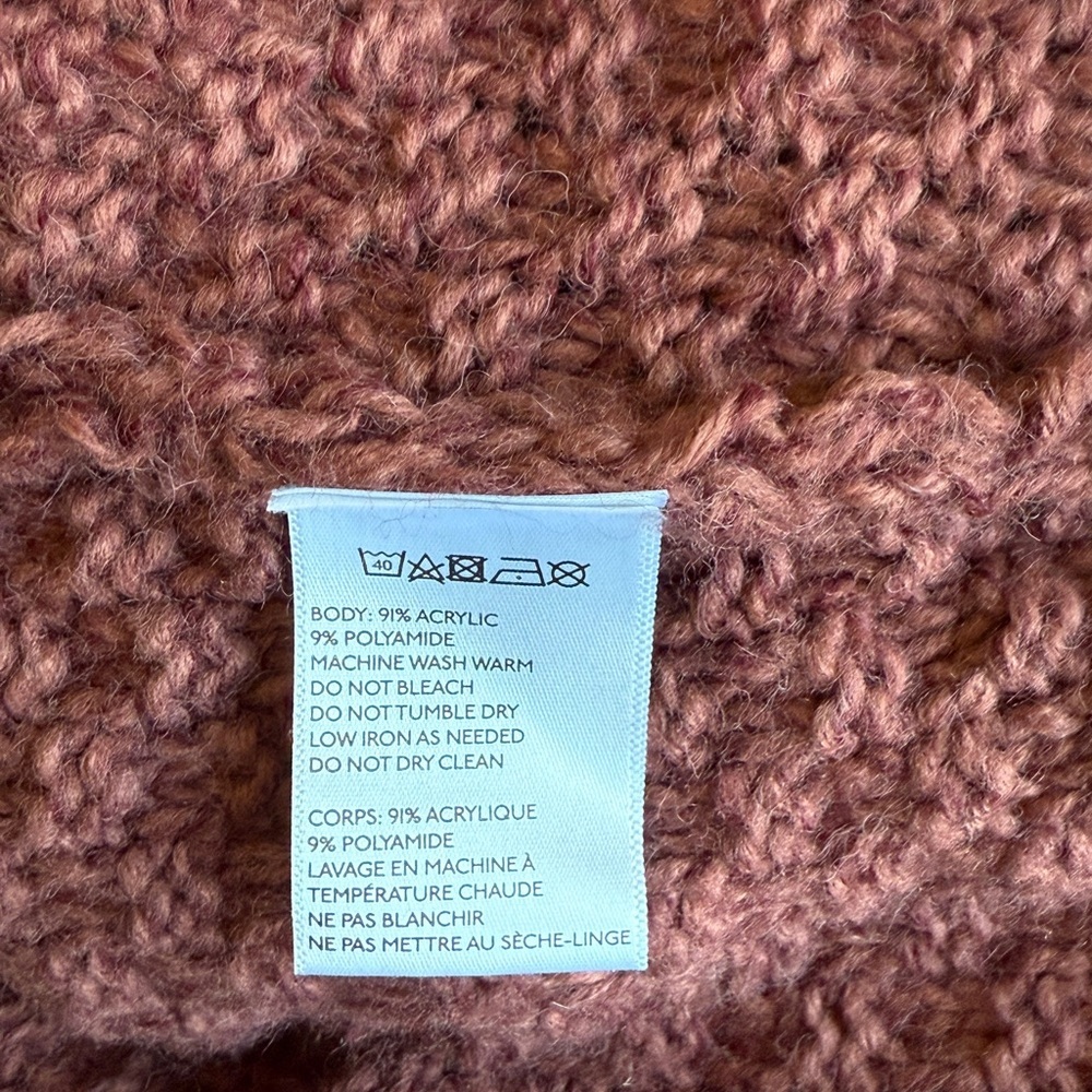 Urban Outfitters Madison Ecote Cable Knit Crewneck Sweater Size Medium NWT - Picture 10 of 11